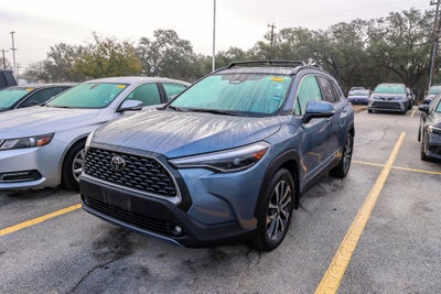 2024 Toyota Corolla Cross XLE