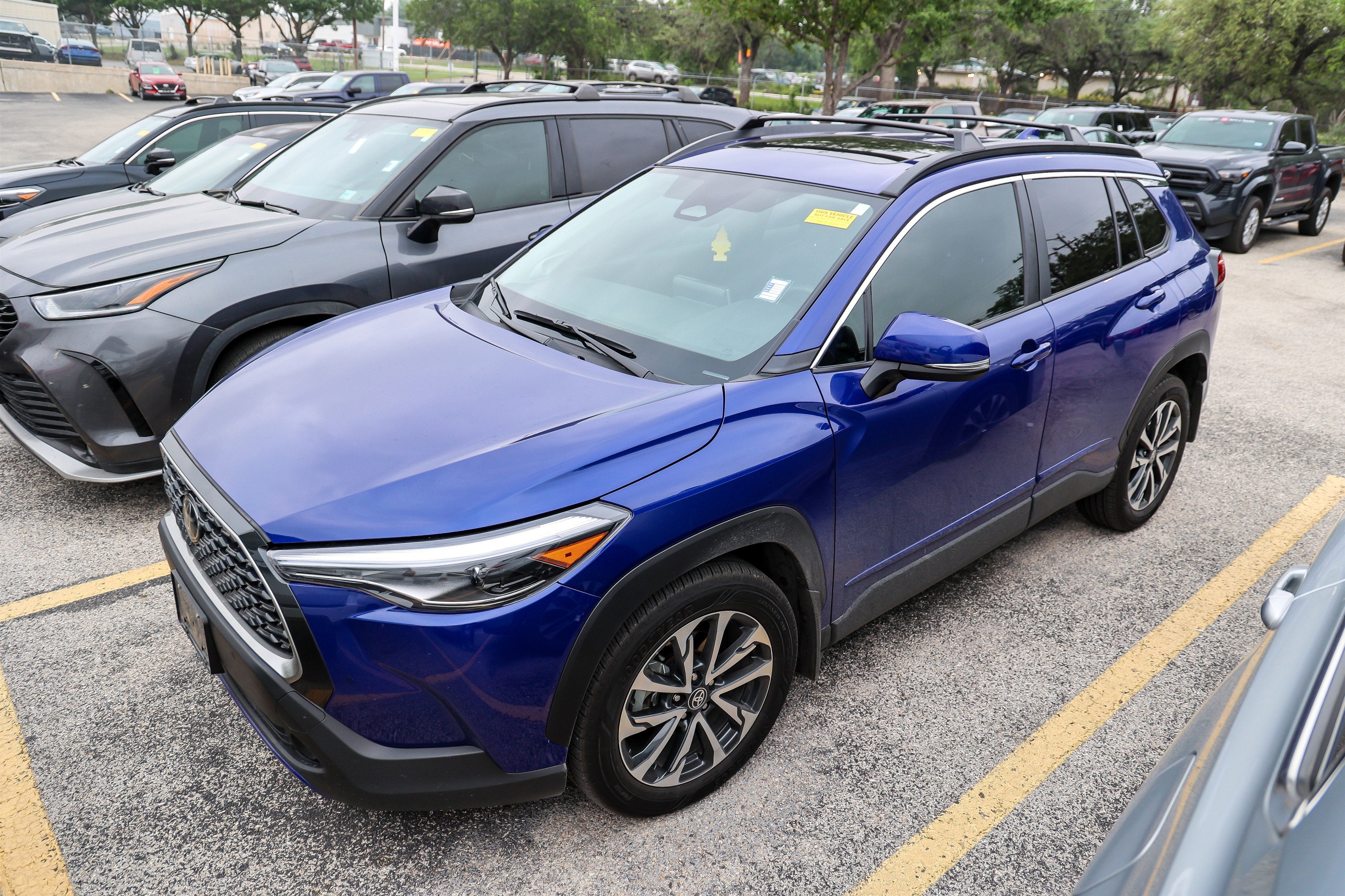 2024 Toyota Corolla Cross XLE