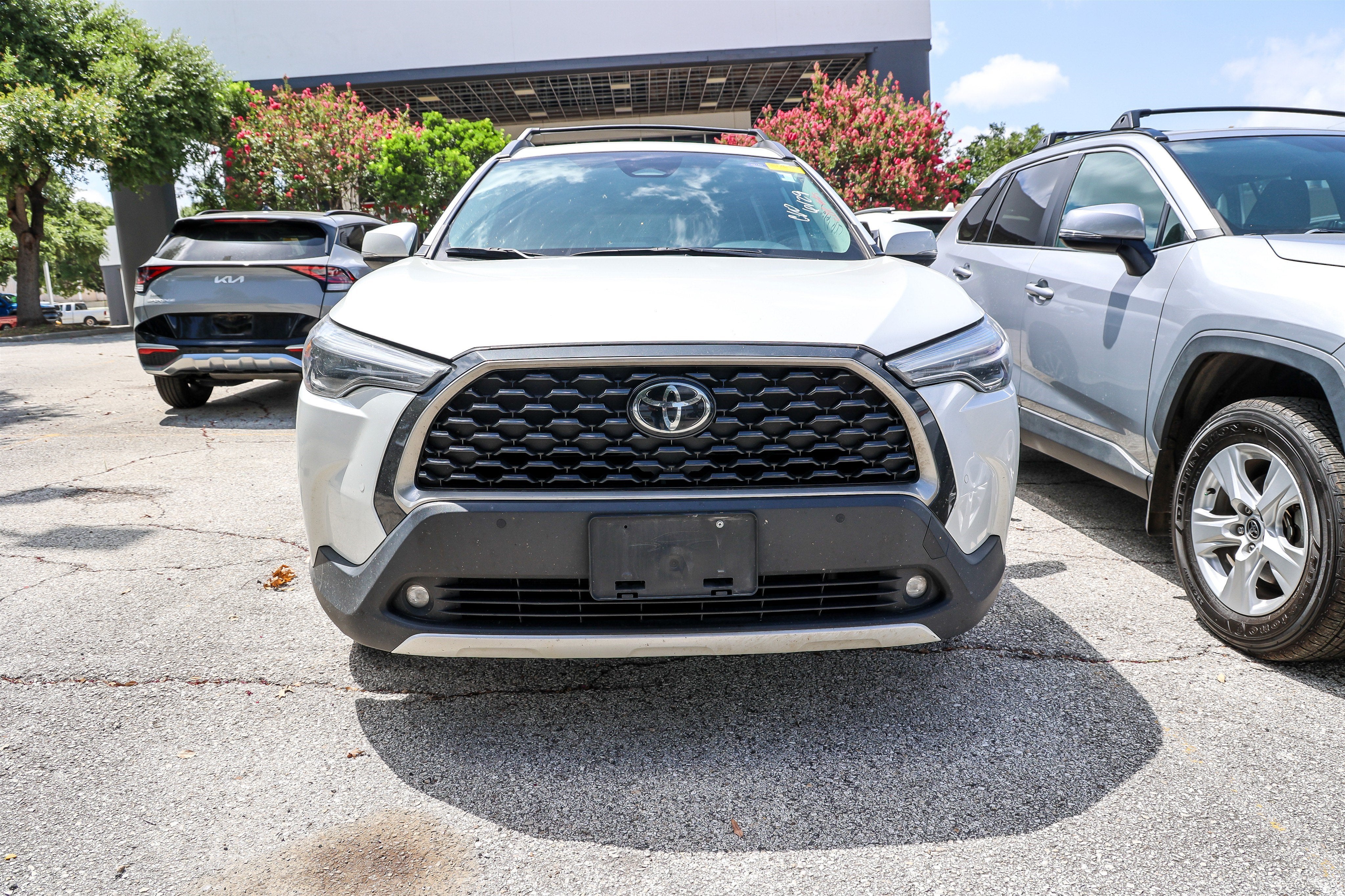 2023 Toyota Corolla Cross XLE