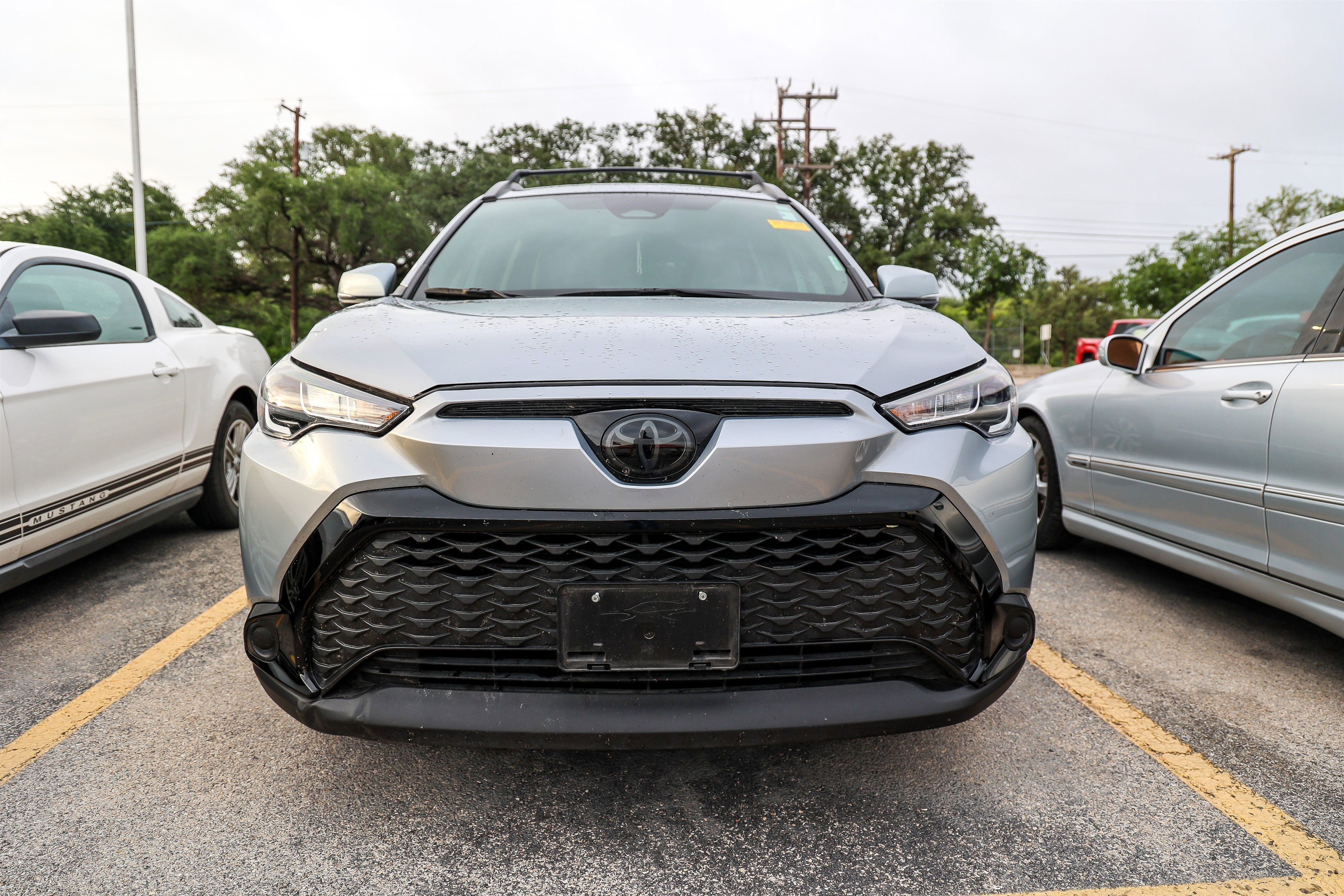 2024 Toyota Corolla Cross Hybrid Hybrid SE