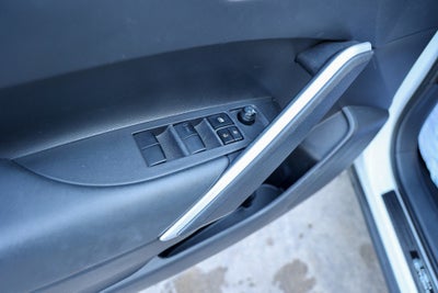 2025 Toyota COROLLA CROSS HV Hybrid Nightshade Edition