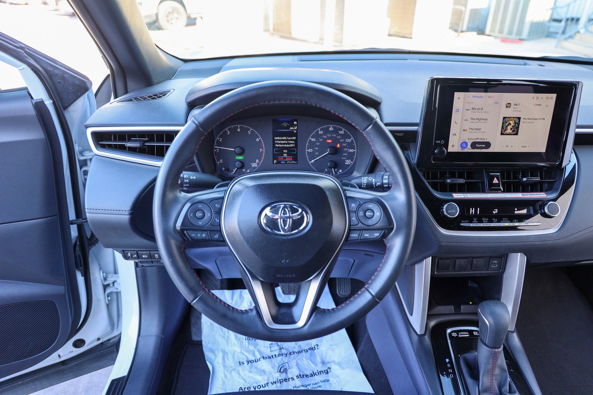 2025 Toyota COROLLA CROSS HV Hybrid Nightshade Edition