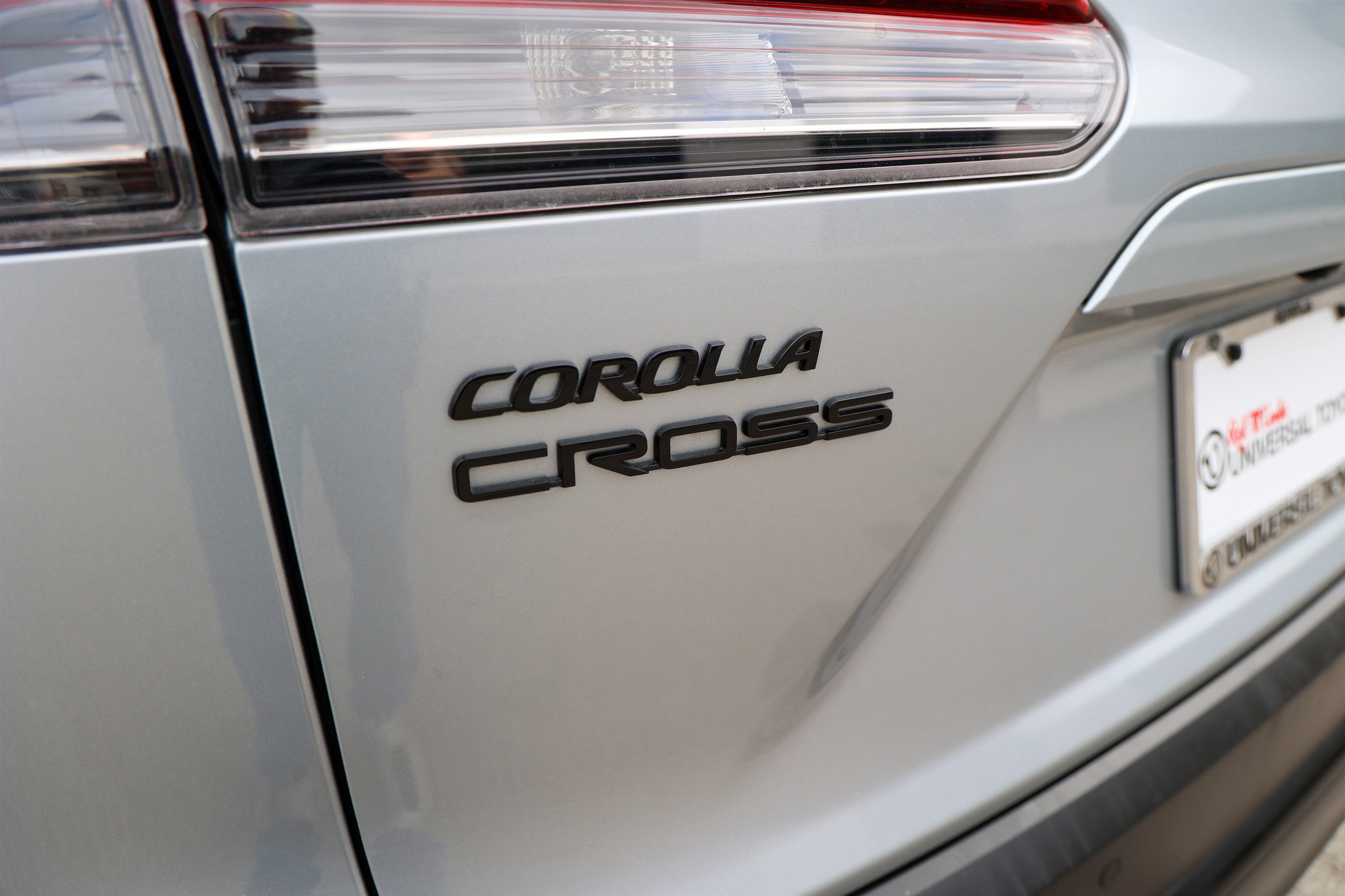 2026 Toyota COROLLA CROSS HV Hybrid XSE