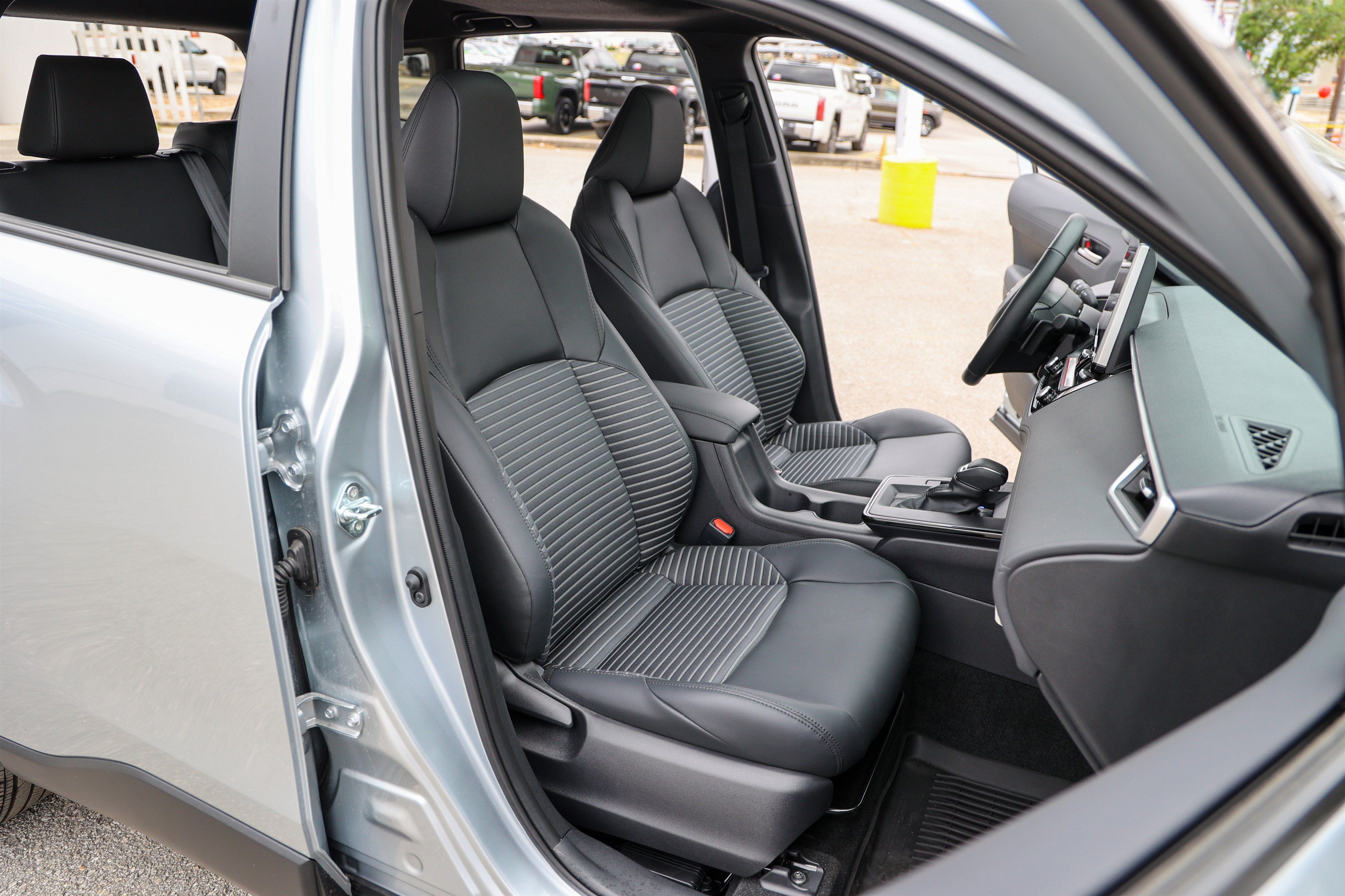 2026 Toyota COROLLA CROSS HV Hybrid XSE