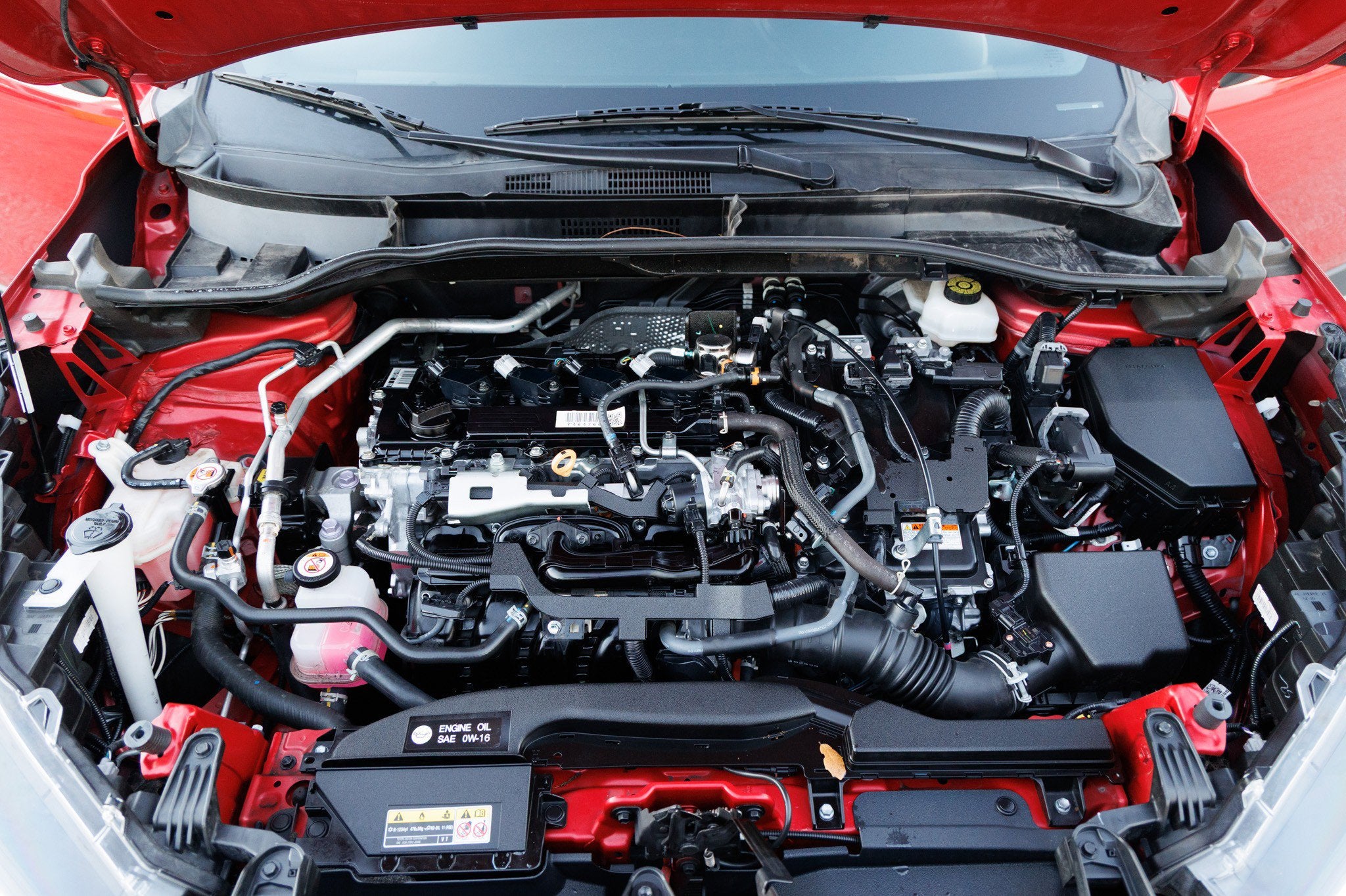 2024 Toyota COROLLA CROSS HV Hybrid SE