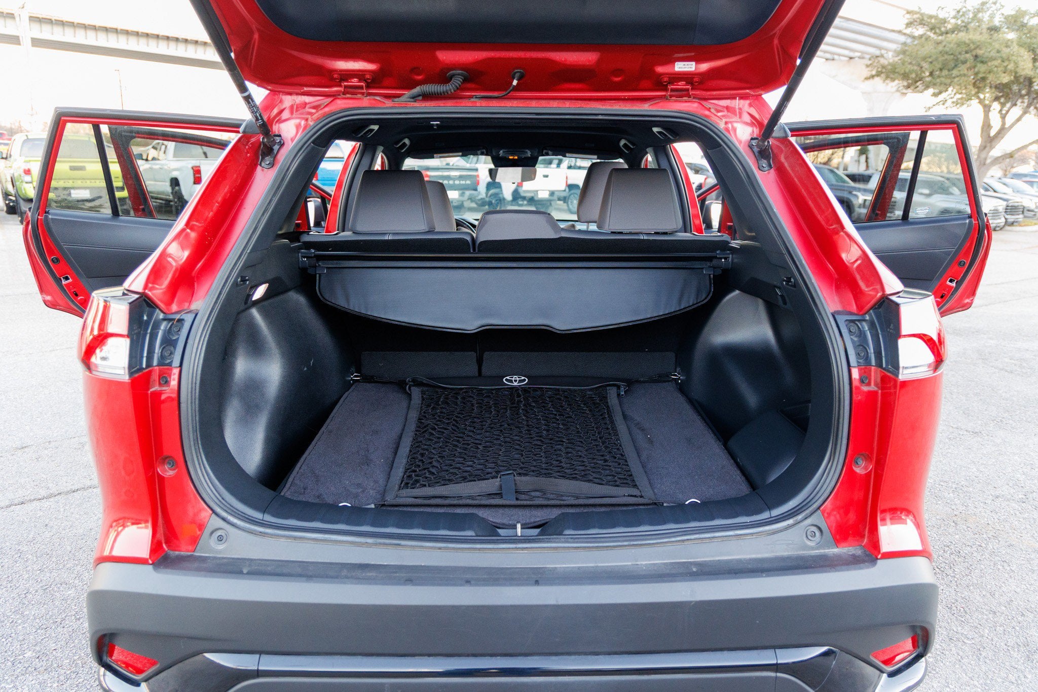 2024 Toyota COROLLA CROSS HV Hybrid SE