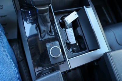 2023 Toyota Sequoia SR5