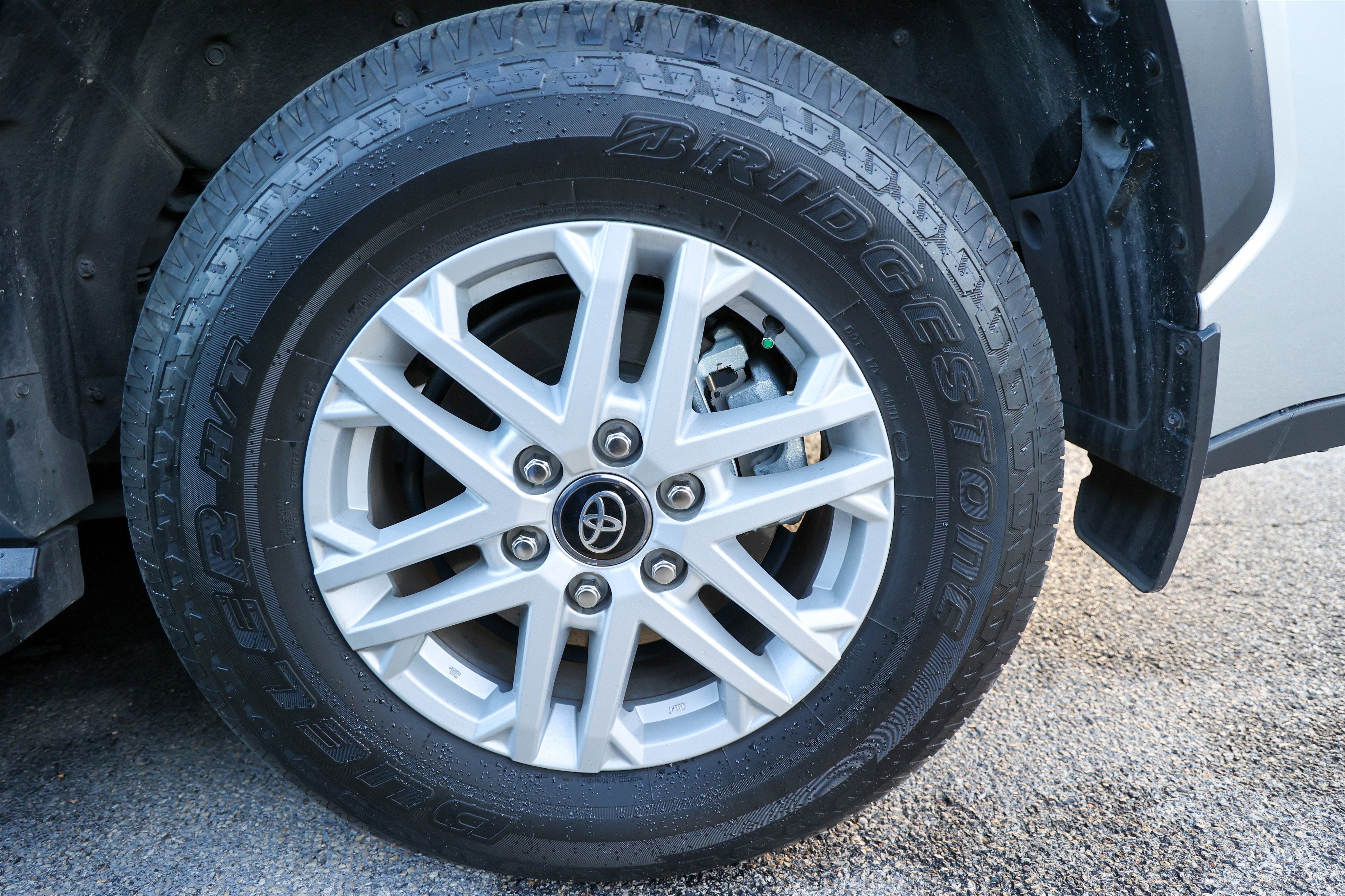 2025 Toyota Sequoia SR5