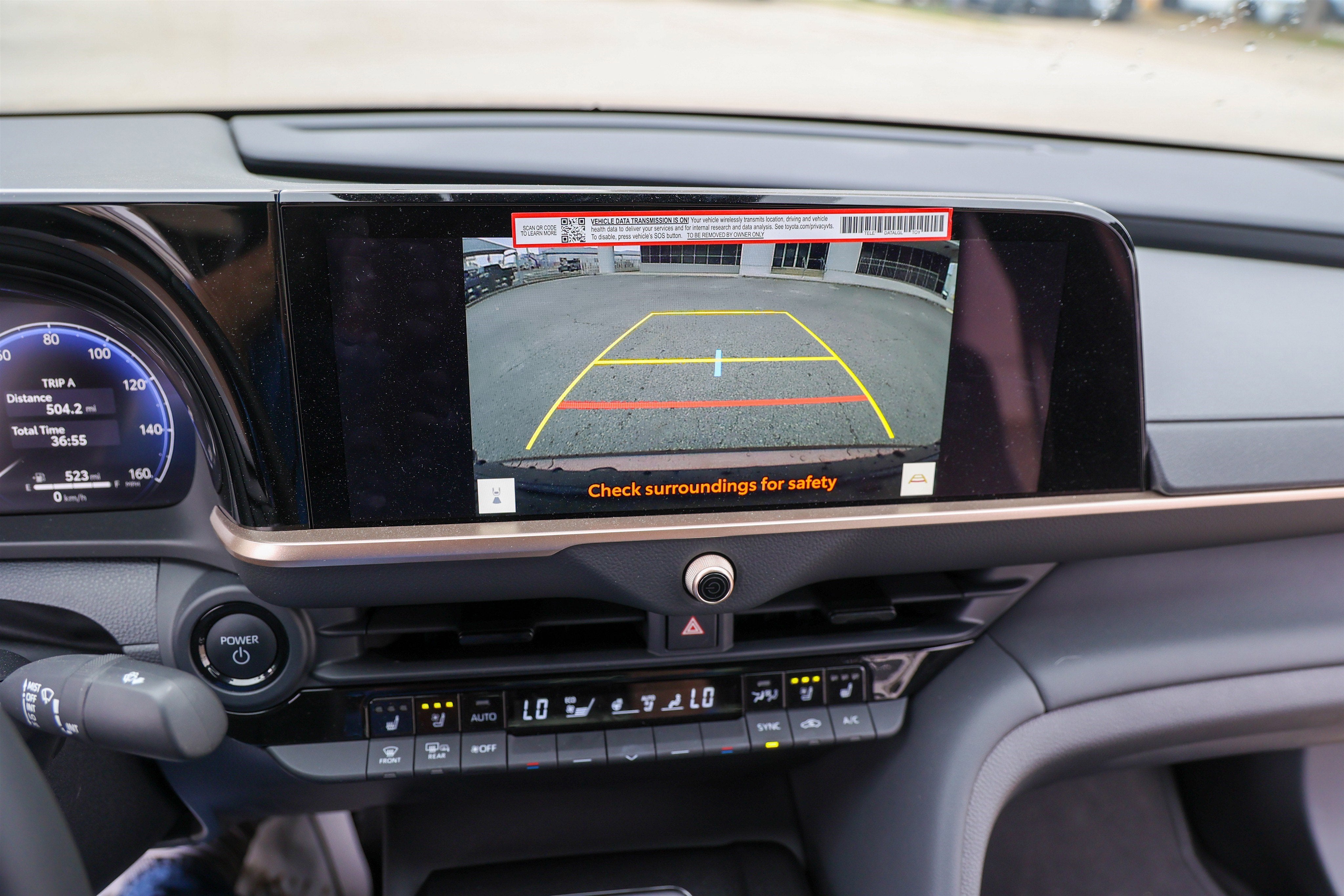 2026 Toyota CROWN XLE