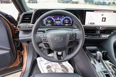 2026 Toyota CROWN XLE