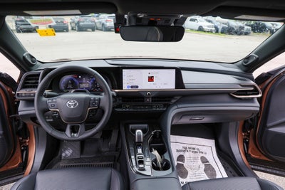 2025 Toyota CROWN Limited