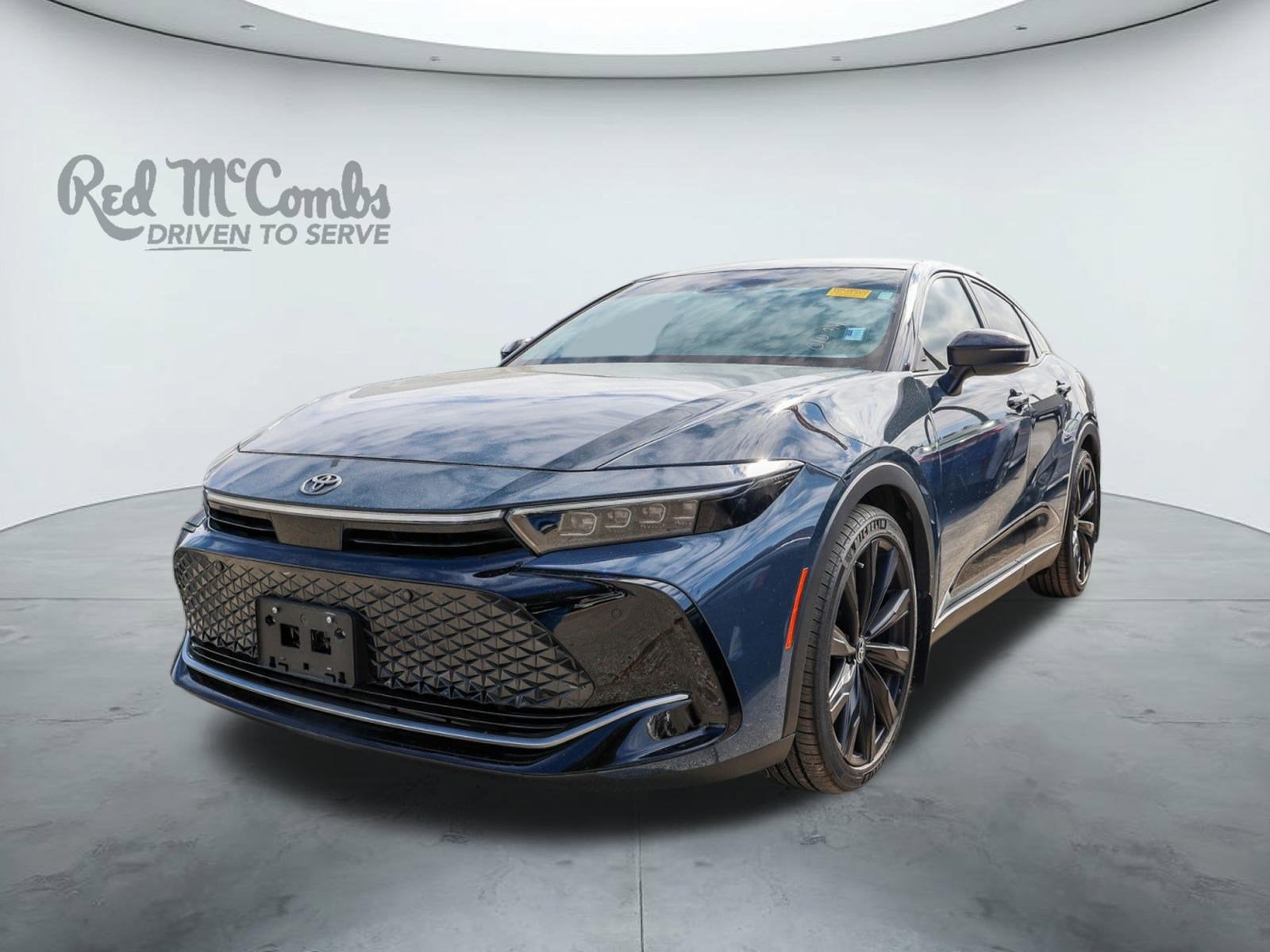 2025 Toyota CROWN Nightshade