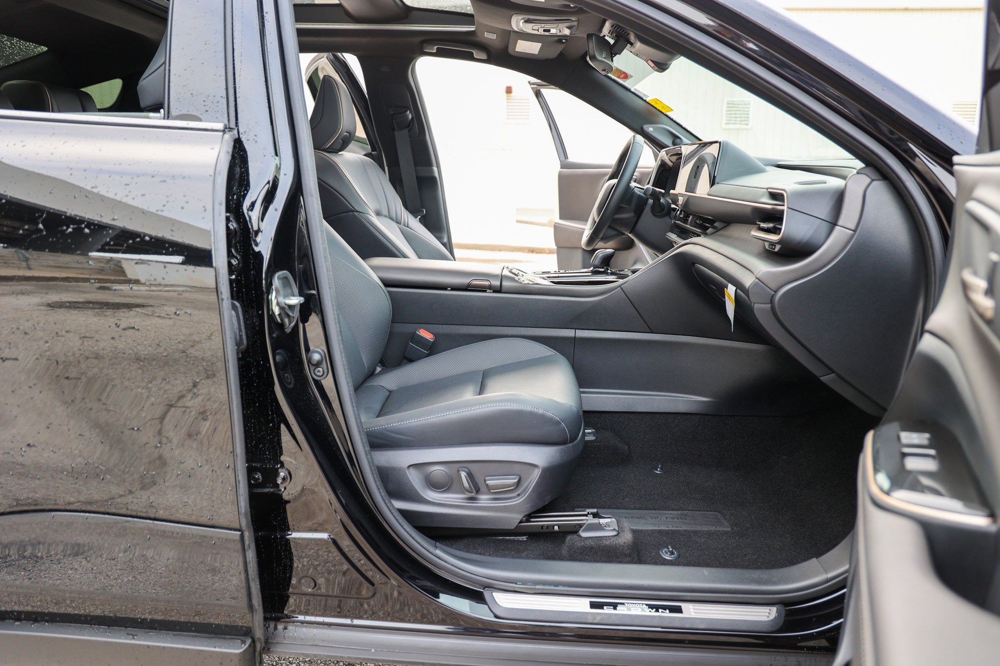 2026 Toyota CROWN Nightshade