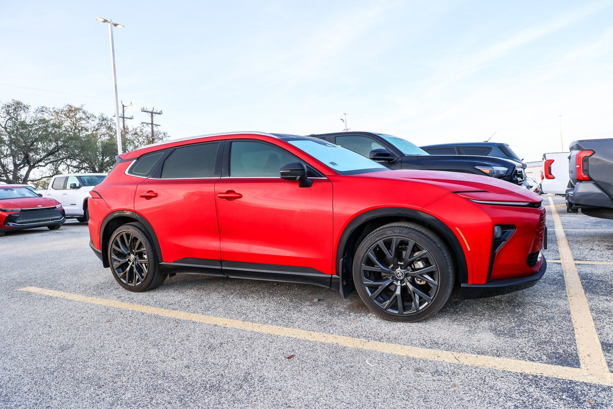 2025 Toyota CROWN SIGNIA Limited