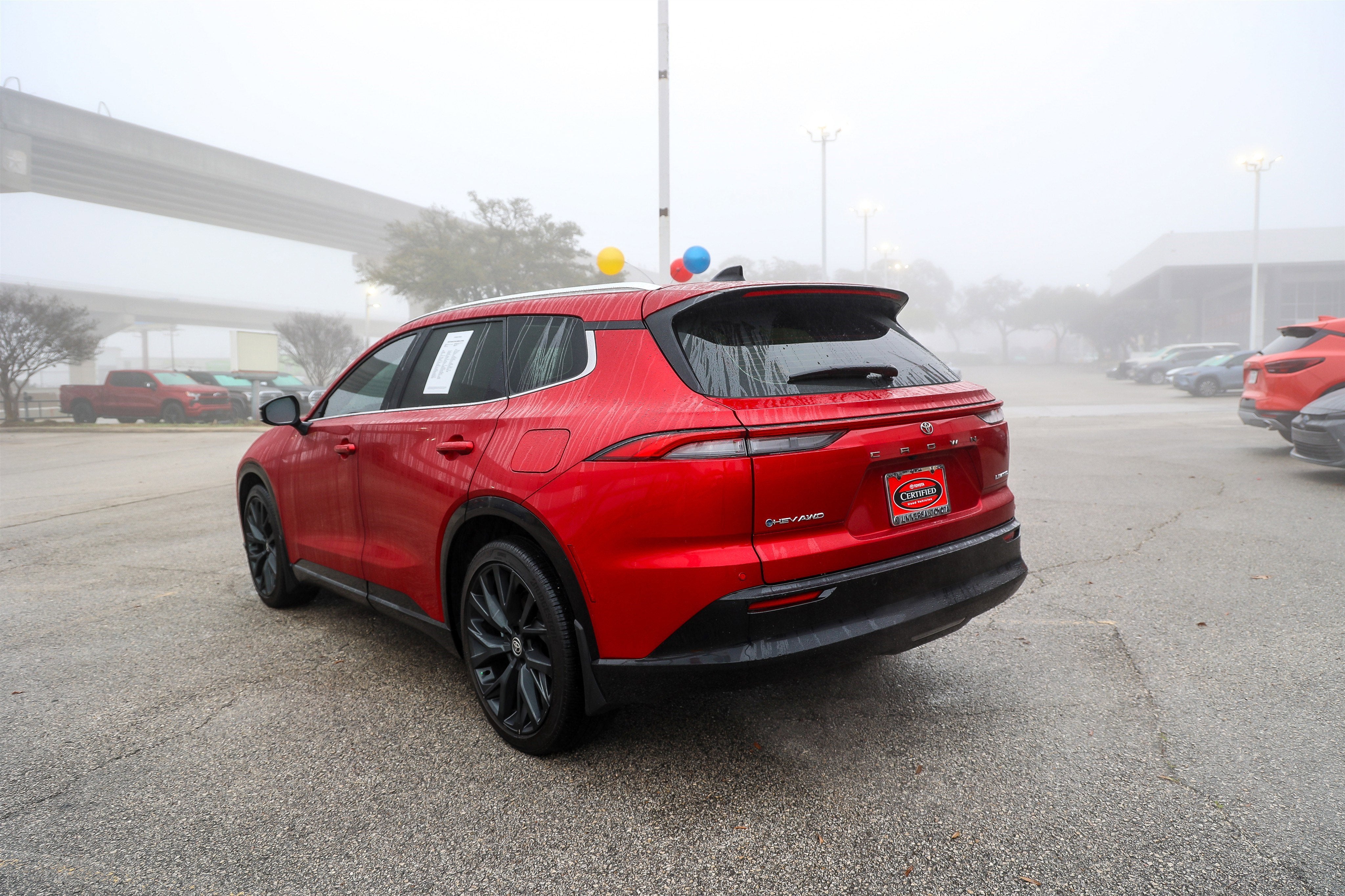 2025 Toyota CROWN SIGNIA Limited