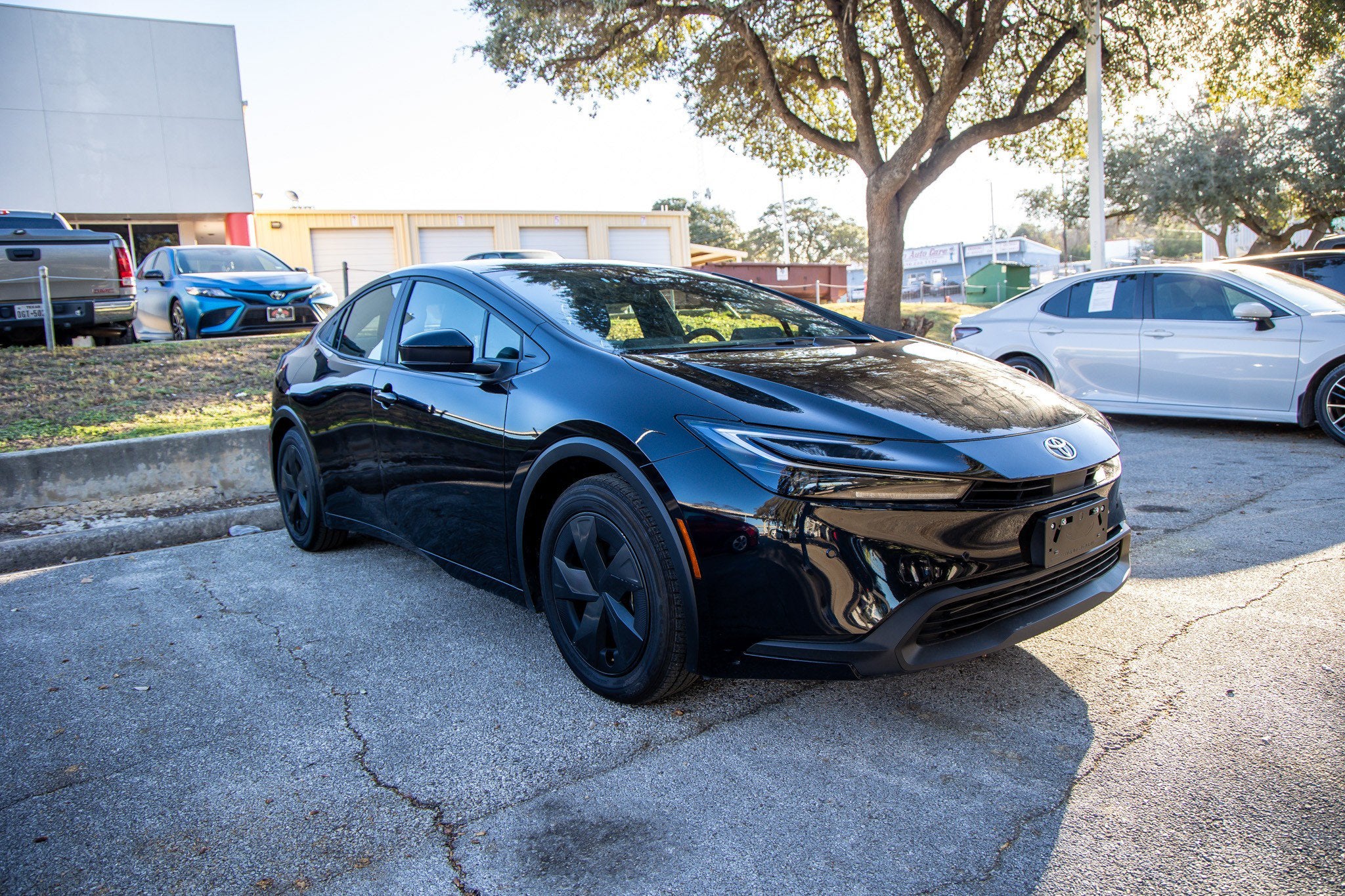 2025 Toyota PRIUS LE