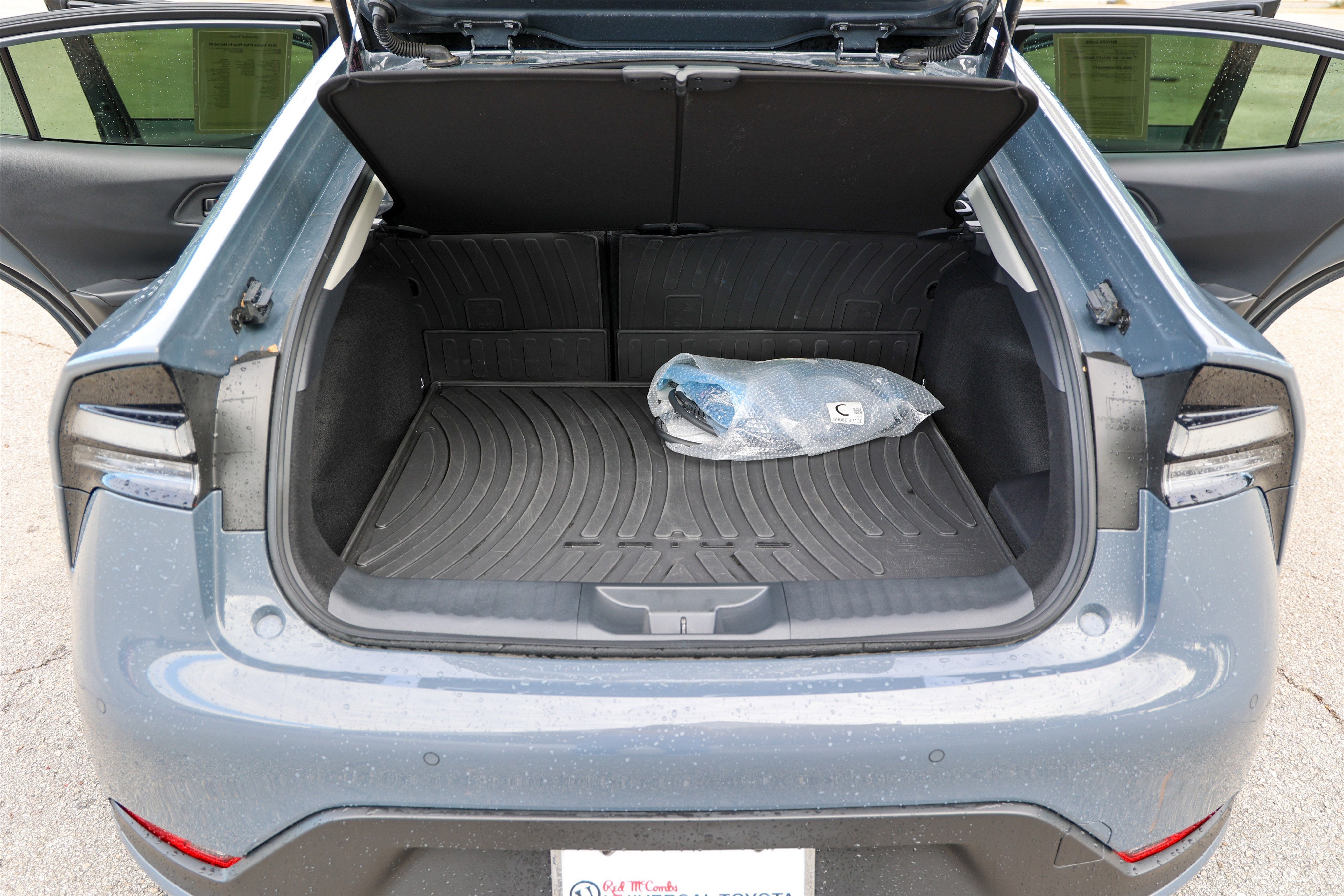 2025 Toyota Prius SE SE