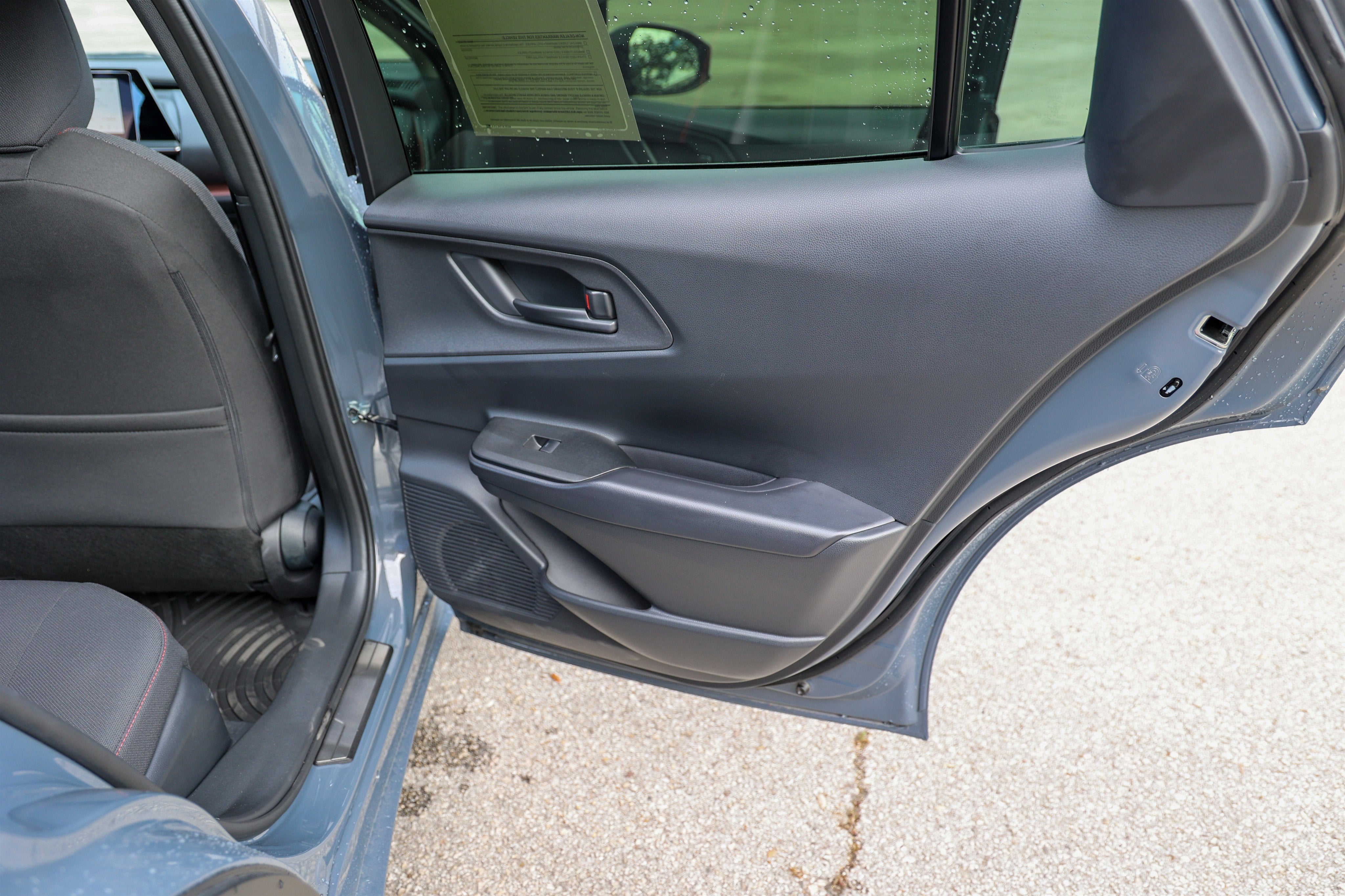 2025 Toyota Prius SE SE