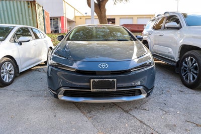 2025 Toyota Prius SE SE