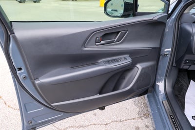 2025 Toyota Prius SE SE
