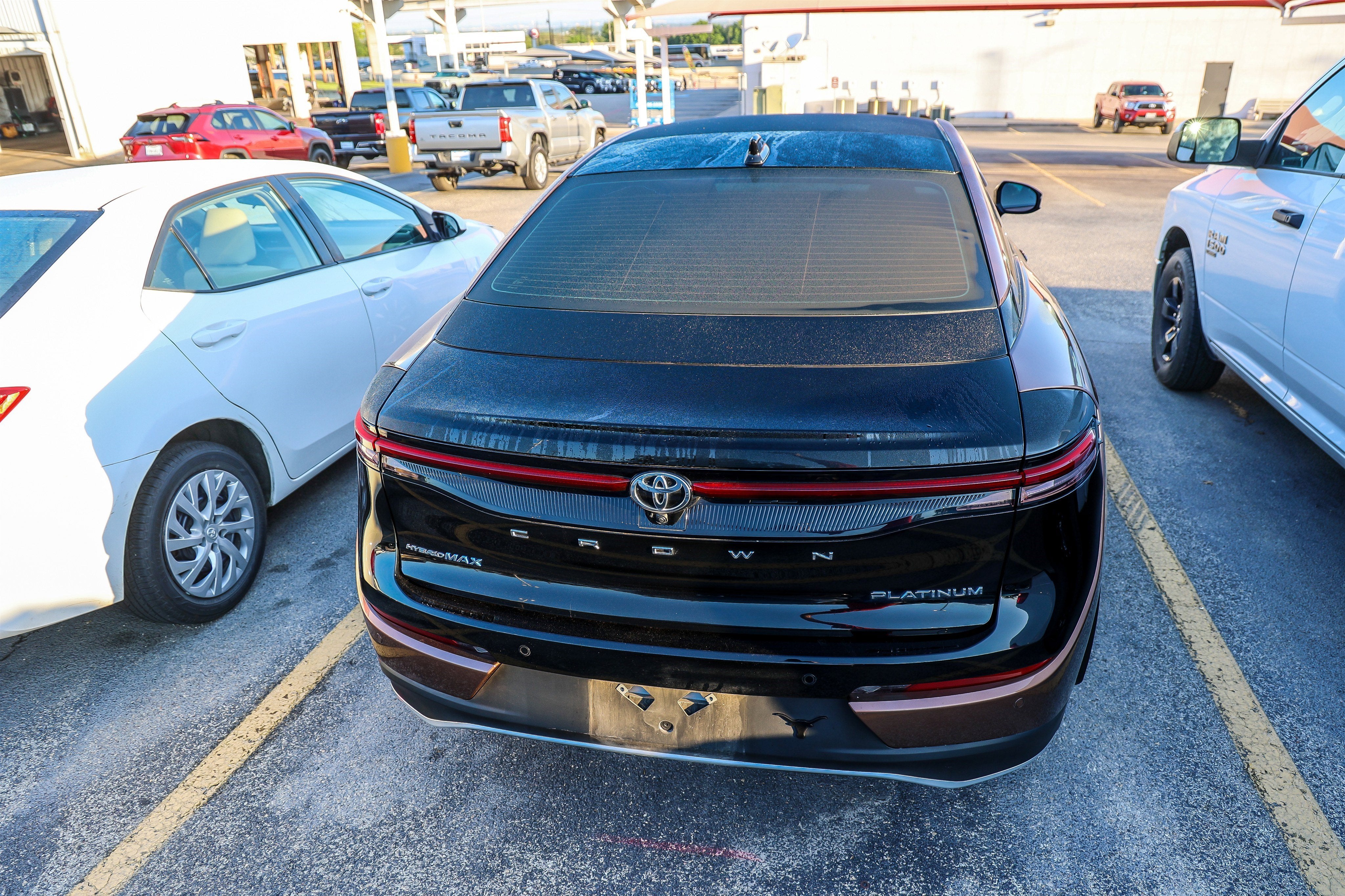 2023 Toyota Toyota Crown Platinum