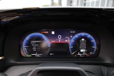 2025 Toyota CROWN Platinum