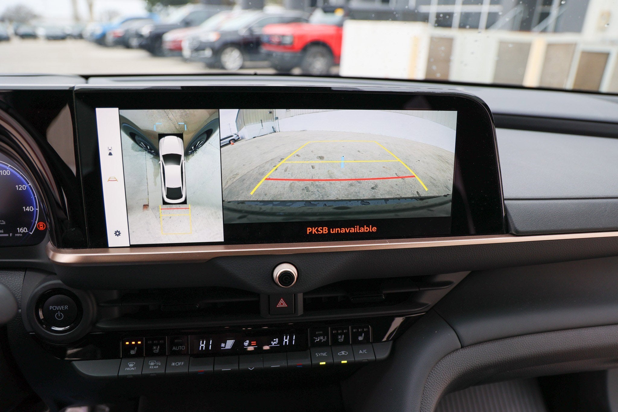 2025 Toyota CROWN Platinum