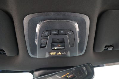 2025 Toyota CROWN Platinum