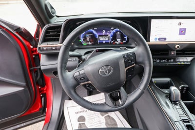 2026 Toyota CROWN Platinum