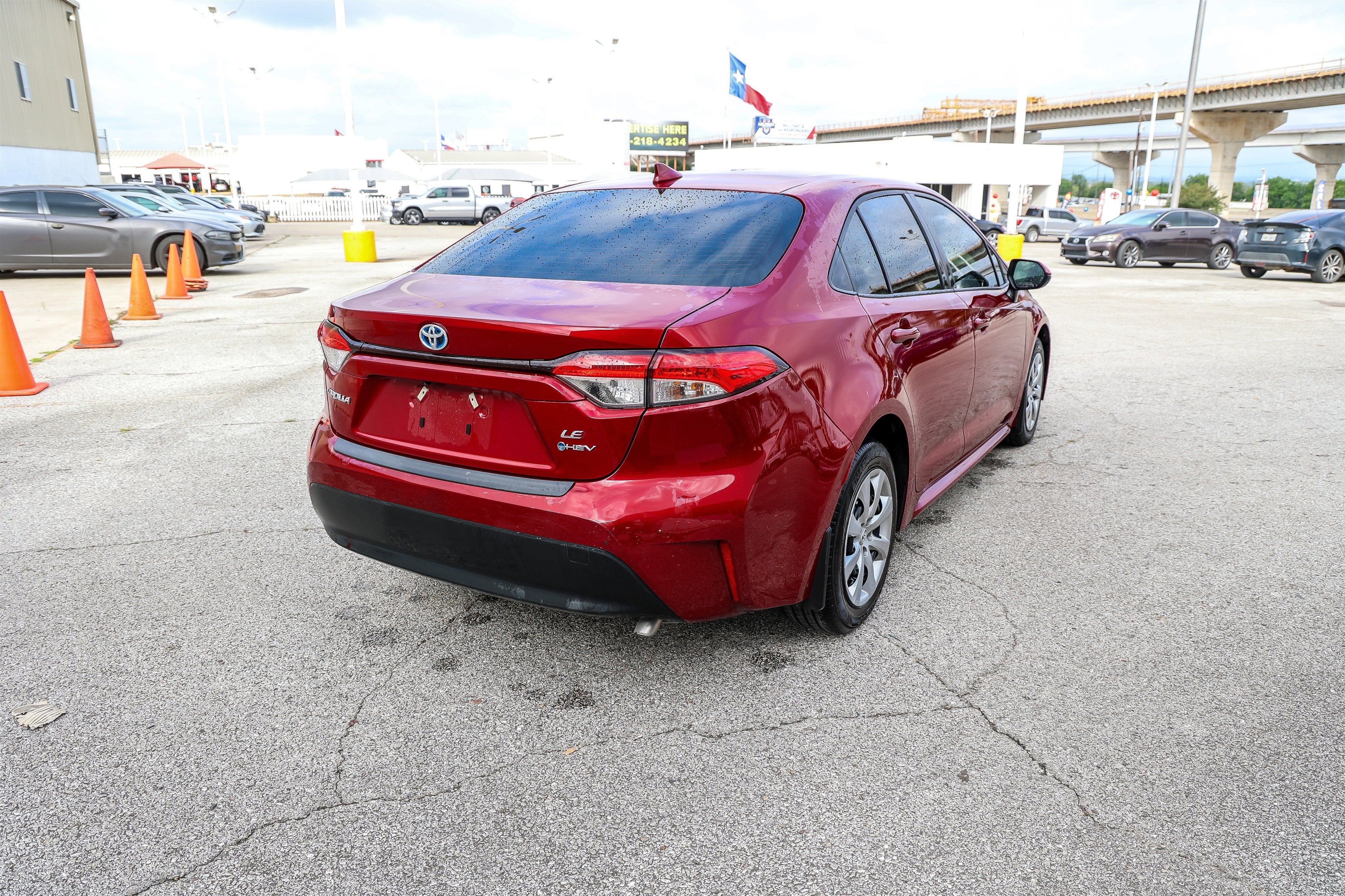 2025 Toyota Corolla Hybrid LE