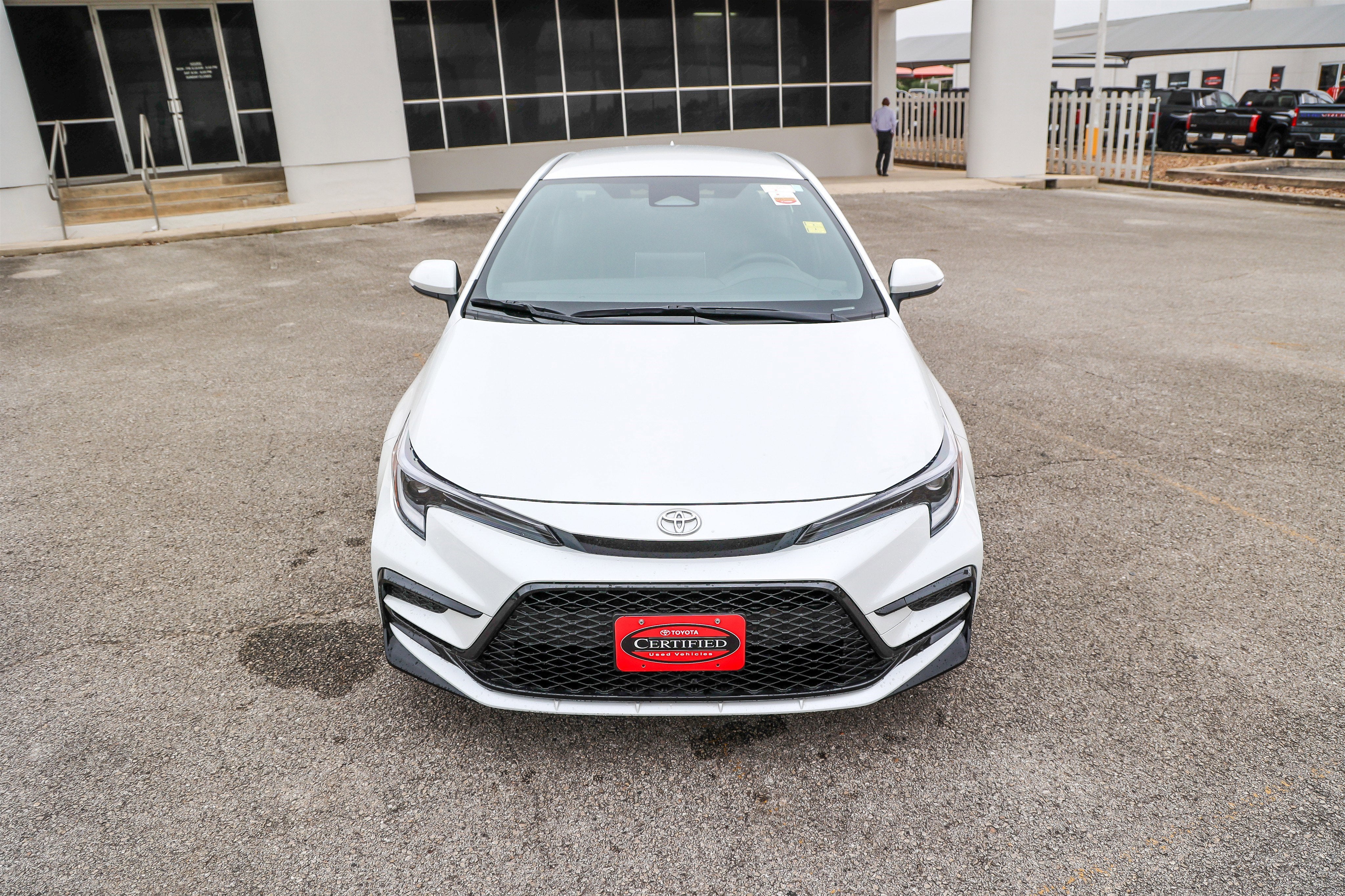 2026 Toyota Corolla Hybrid SE