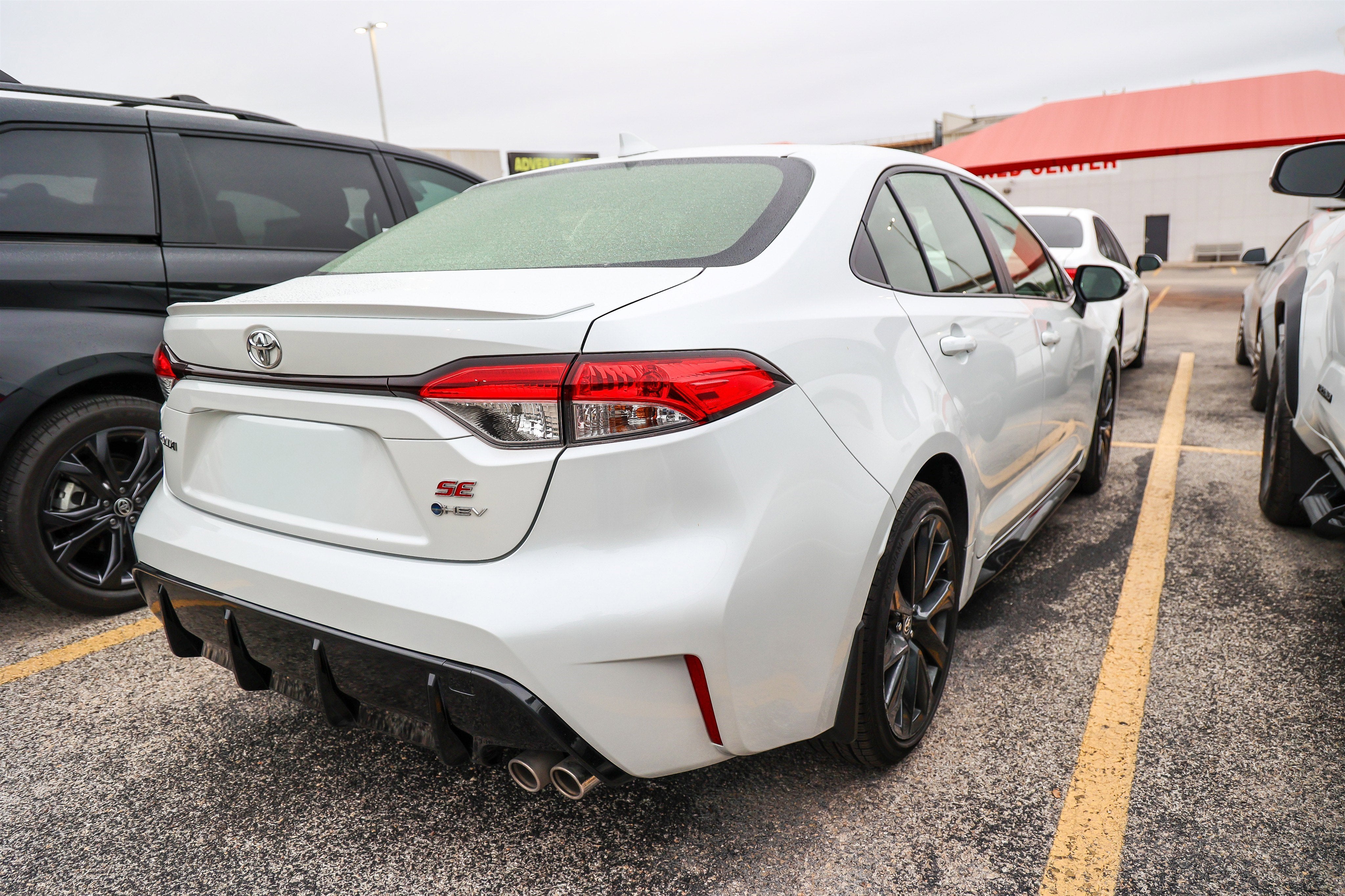 2026 Toyota Corolla Hybrid SE