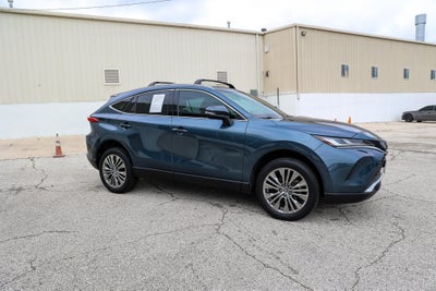 2024 Toyota Venza XLE