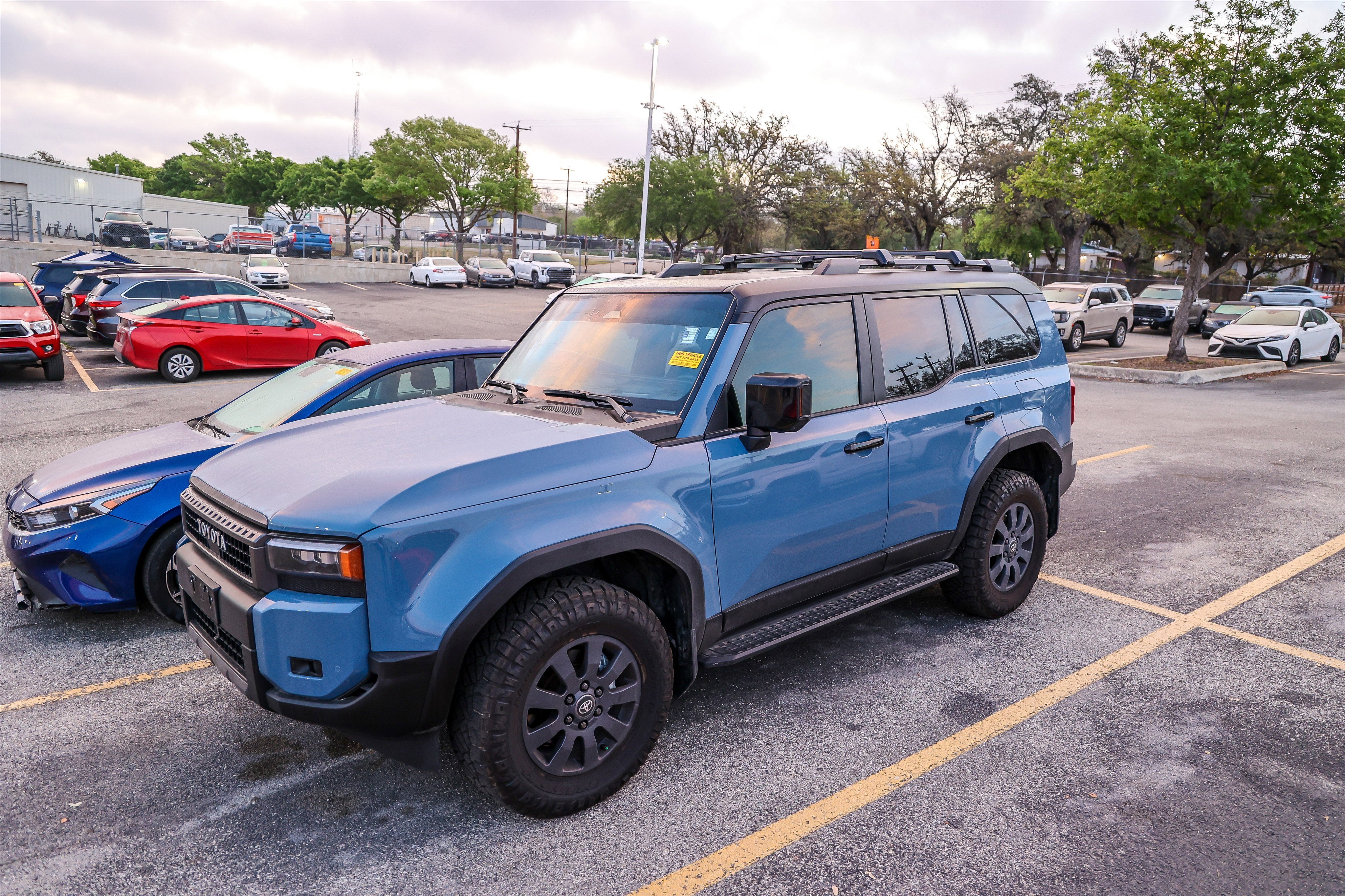 2025 Toyota LAND CRUISER 4DR 4WD