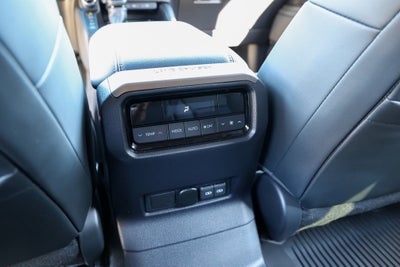 2024 Toyota LAND CRUISER 4WD (Natl)