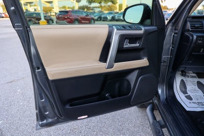 2023 Toyota 4Runner SR5 Premium