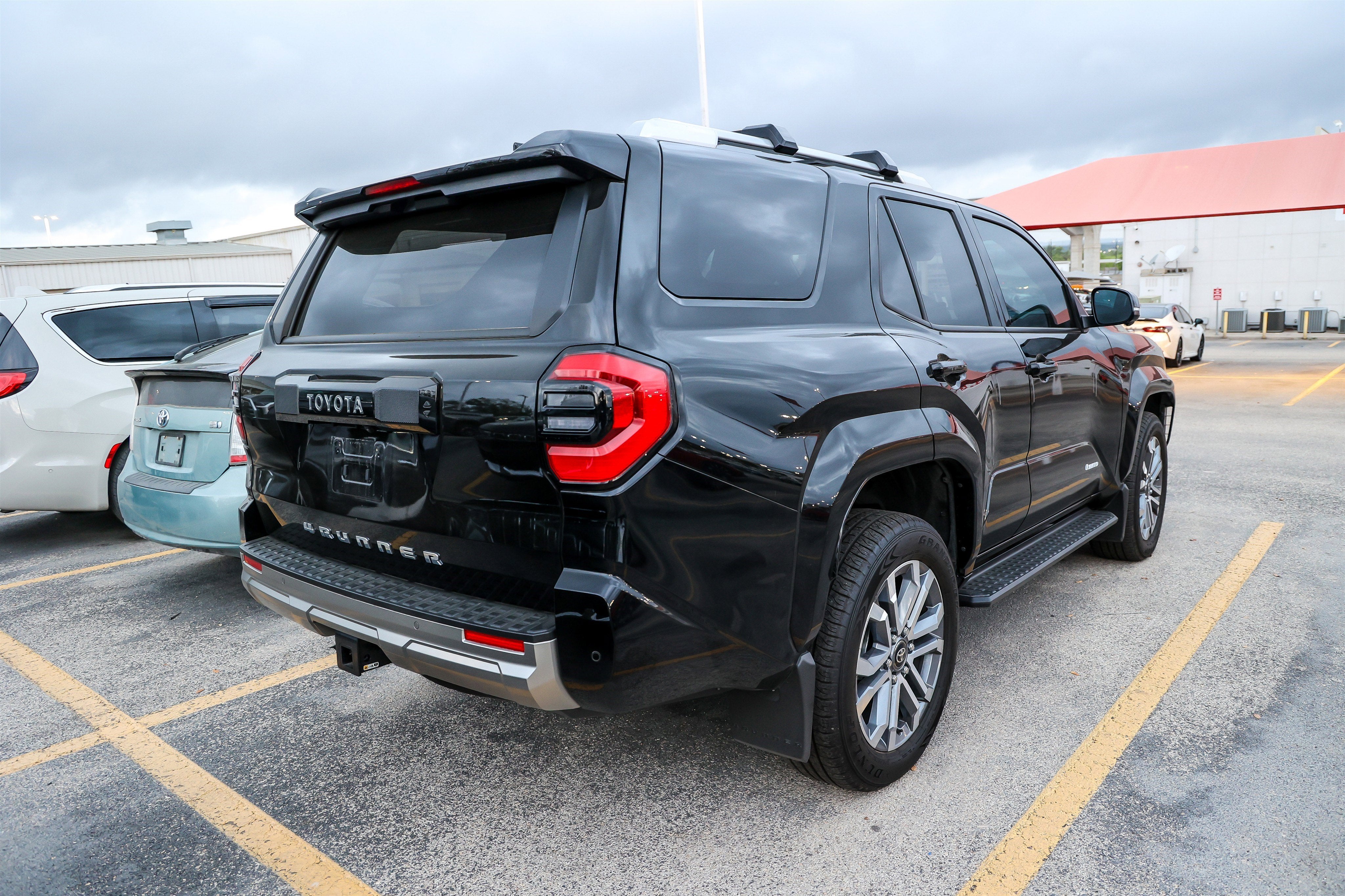 2025 Toyota 4RUNNER Limited