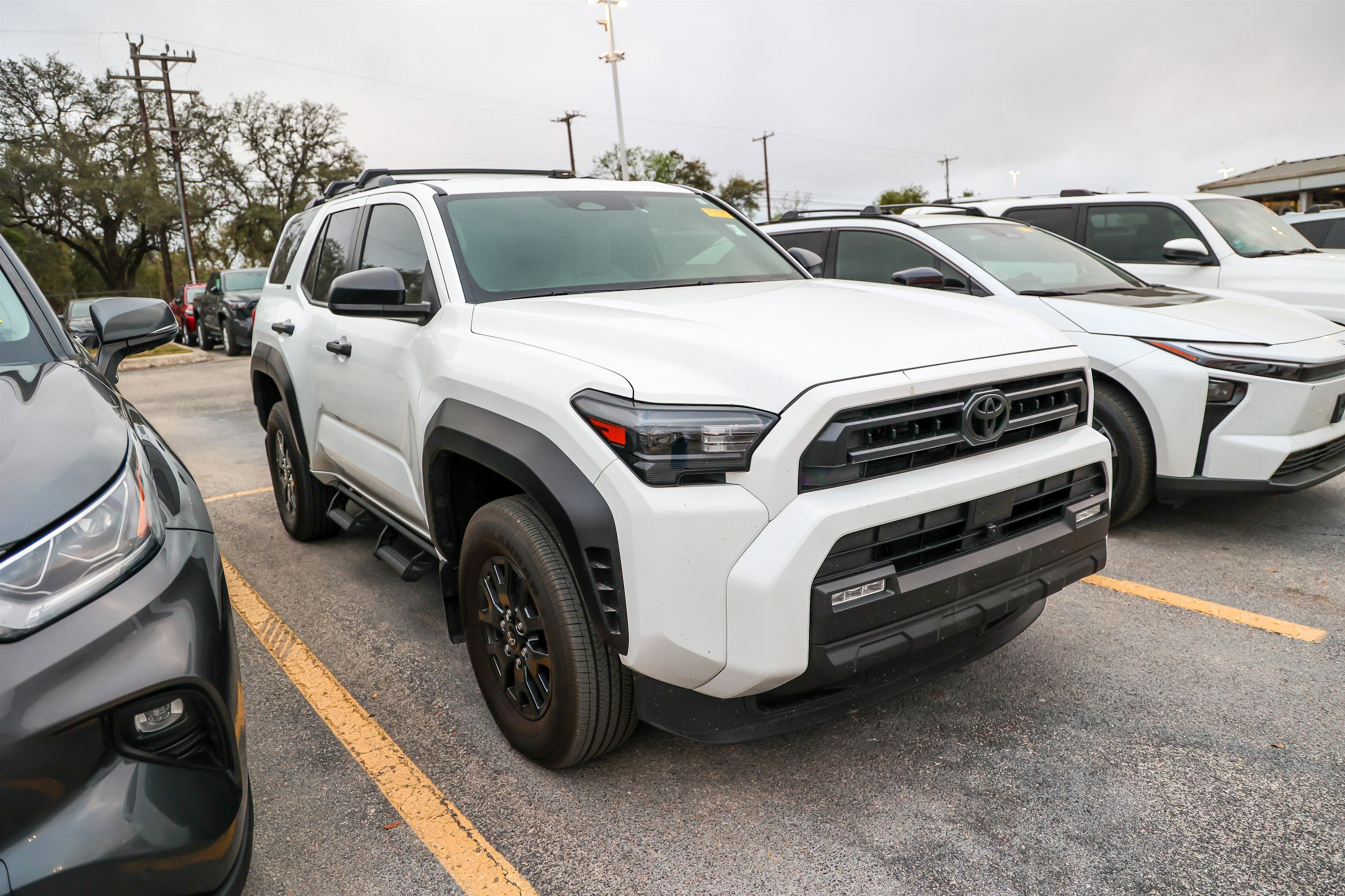 2025 Toyota 4RUNNER SR5