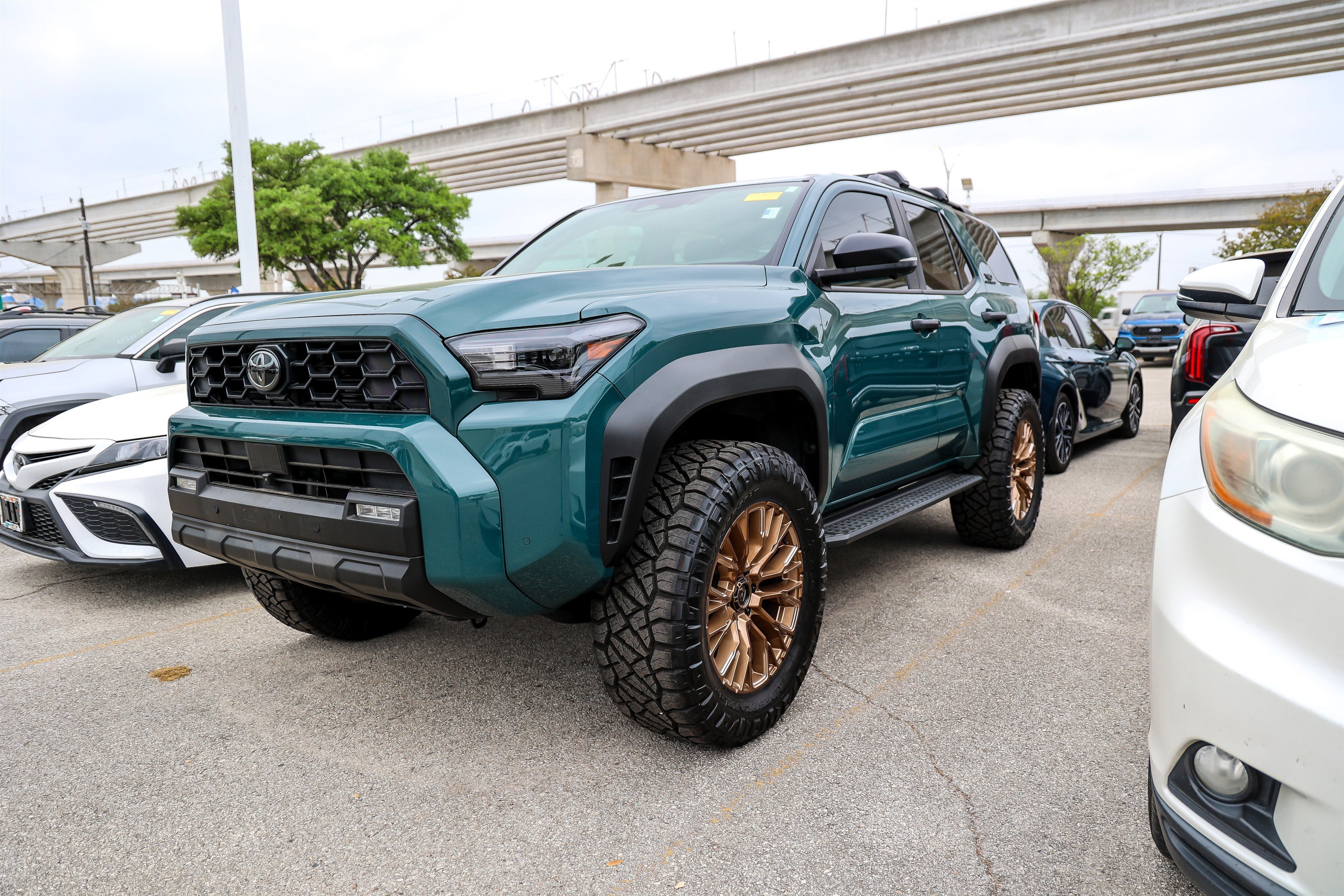 2025 Toyota 4Runner TRD OFF ROAD PREM