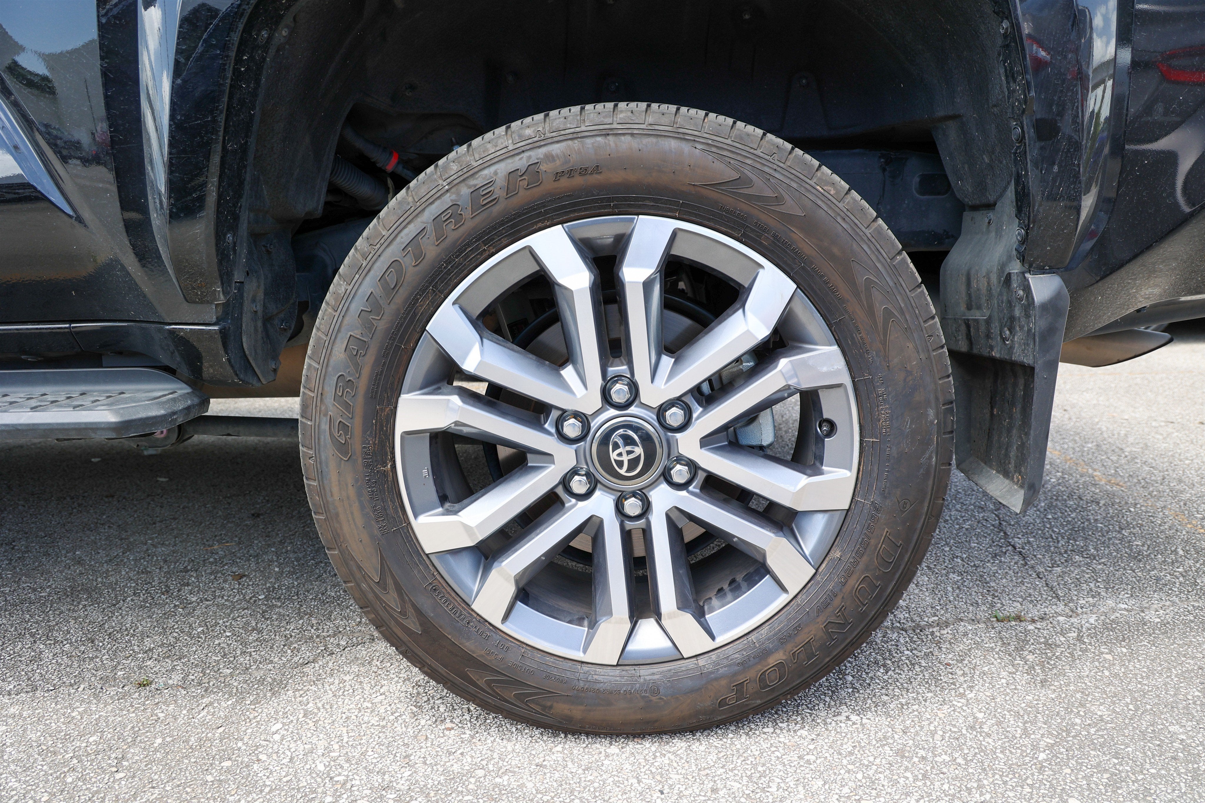 2025 Toyota 4Runner i-FORCE MAX Hybrid Limited