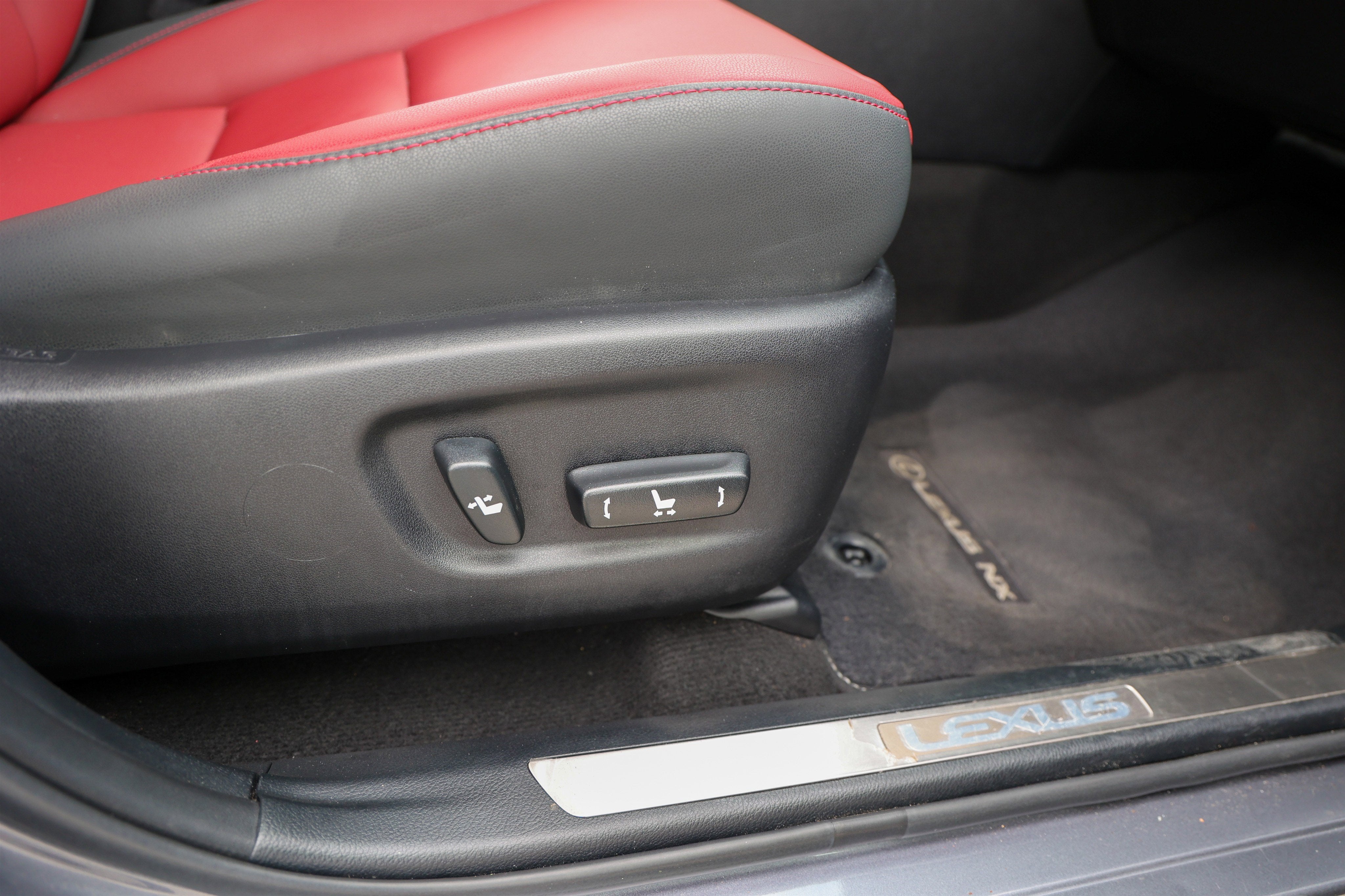 2021 Lexus NX 300 NX 300