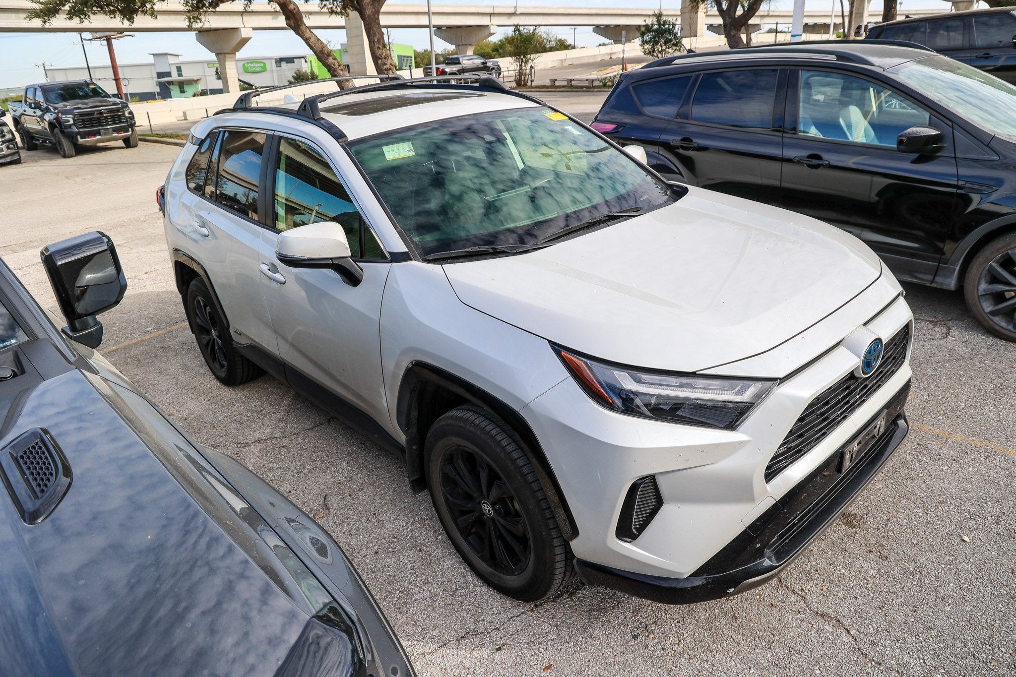 2023 Toyota RAV4 Hybrid Hybrid SE
