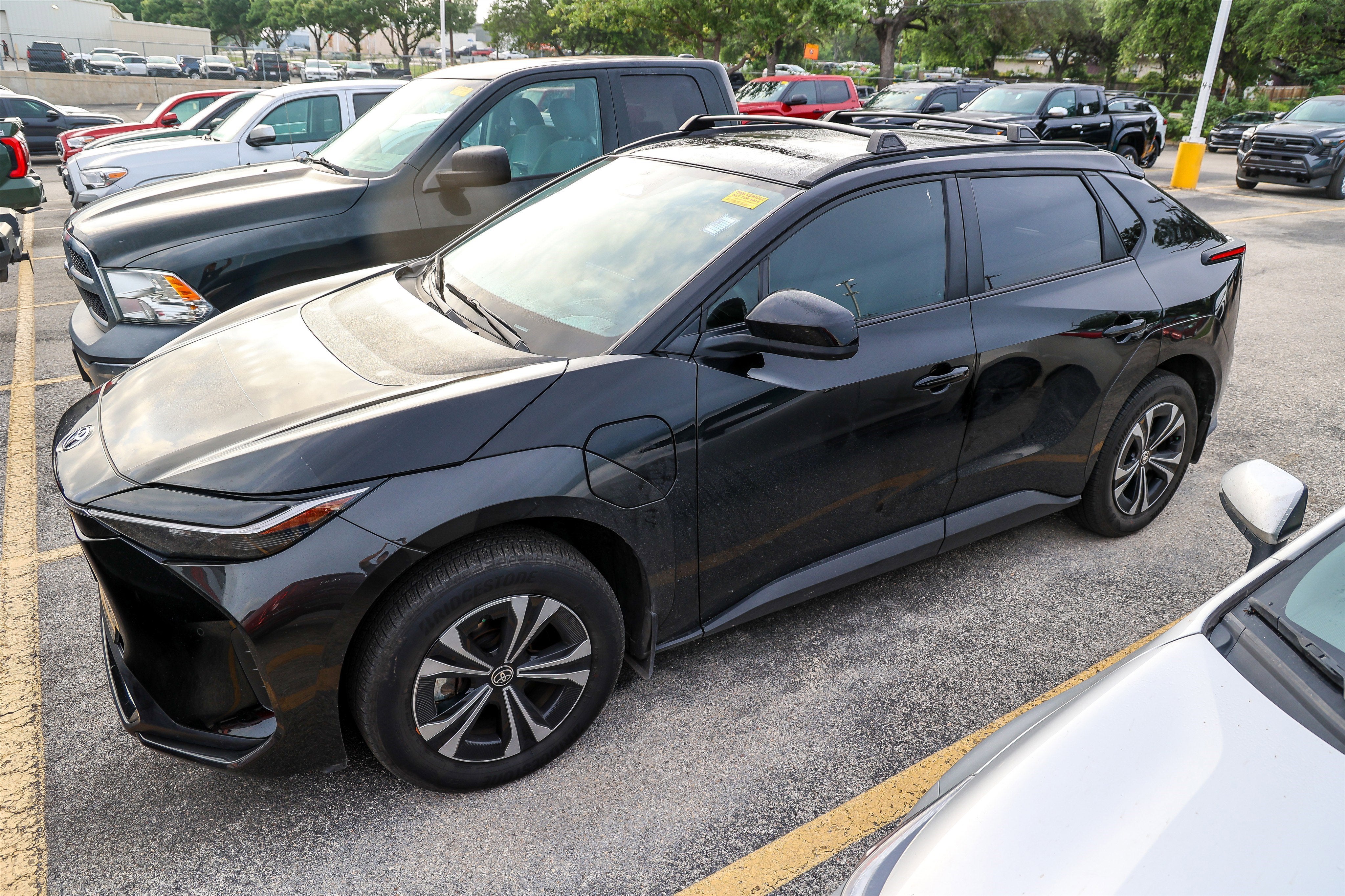 2024 Toyota bZ4X XLE