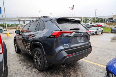 2022 Toyota RAV4 Hybrid XLE Premium