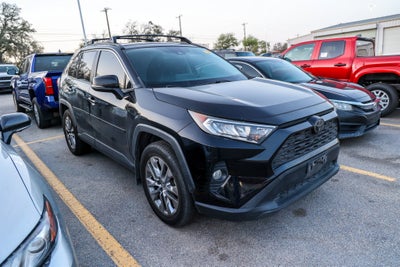 2020 Toyota RAV4 XLE Premium
