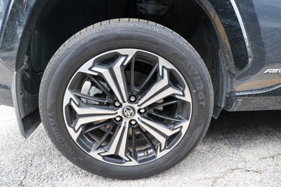 2025 Toyota RAV4 Plug-in Hybrid XSE
