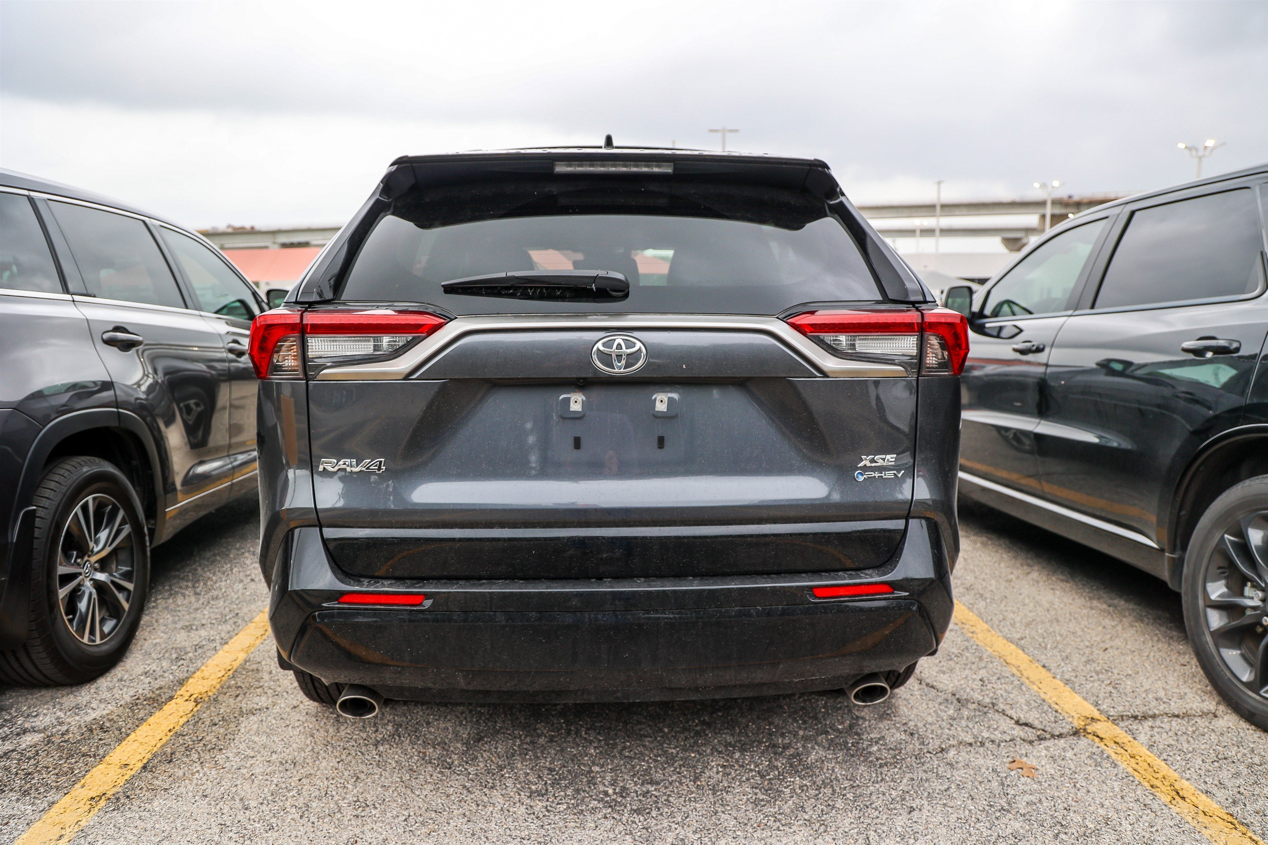 2025 Toyota RAV4 Plug-in Hybrid XSE