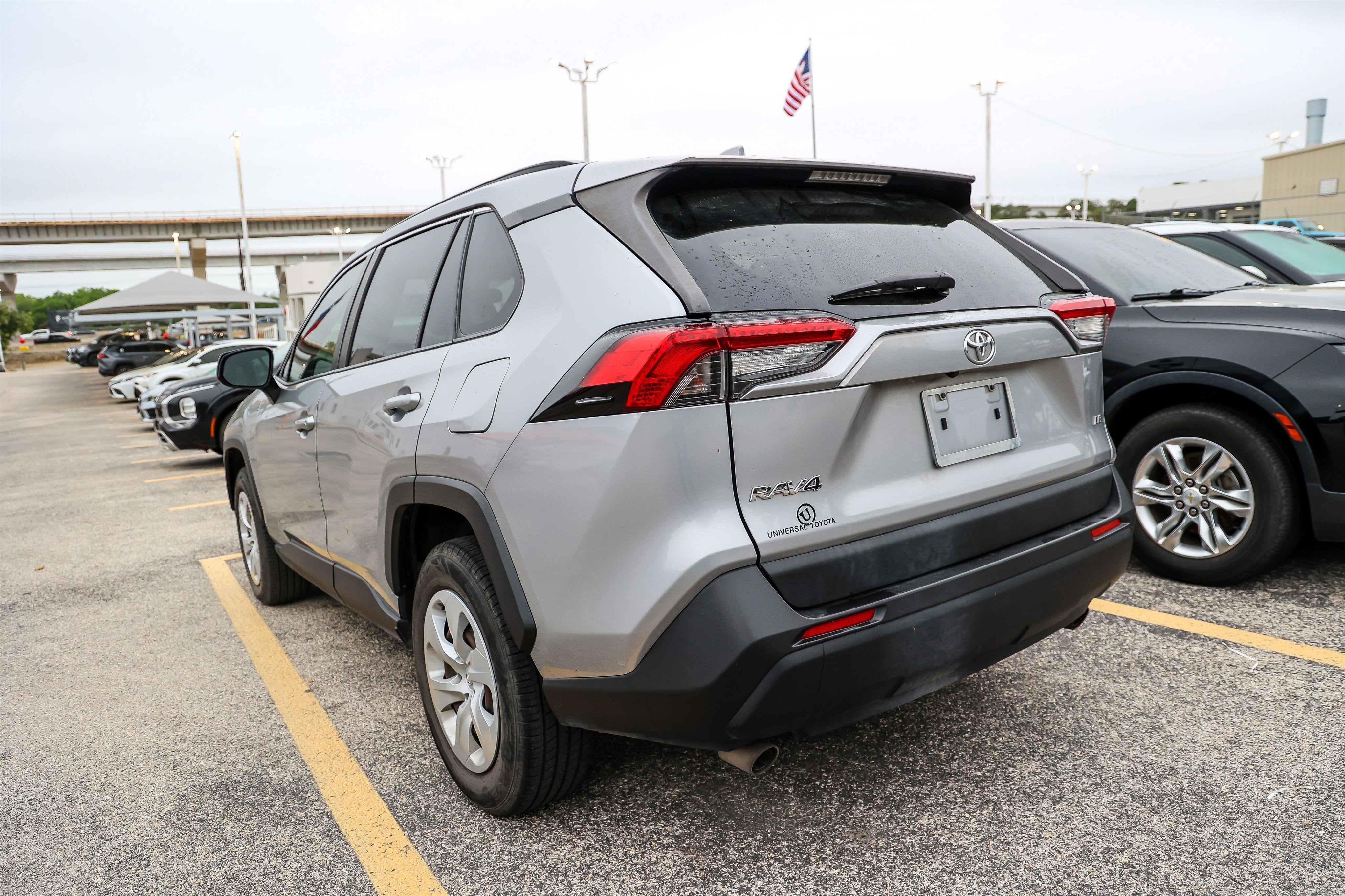 2019 Toyota RAV4 LE