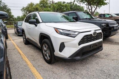 2025 Toyota RAV4 Hybrid LE