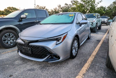 2025 Toyota Corolla Hatchback SE